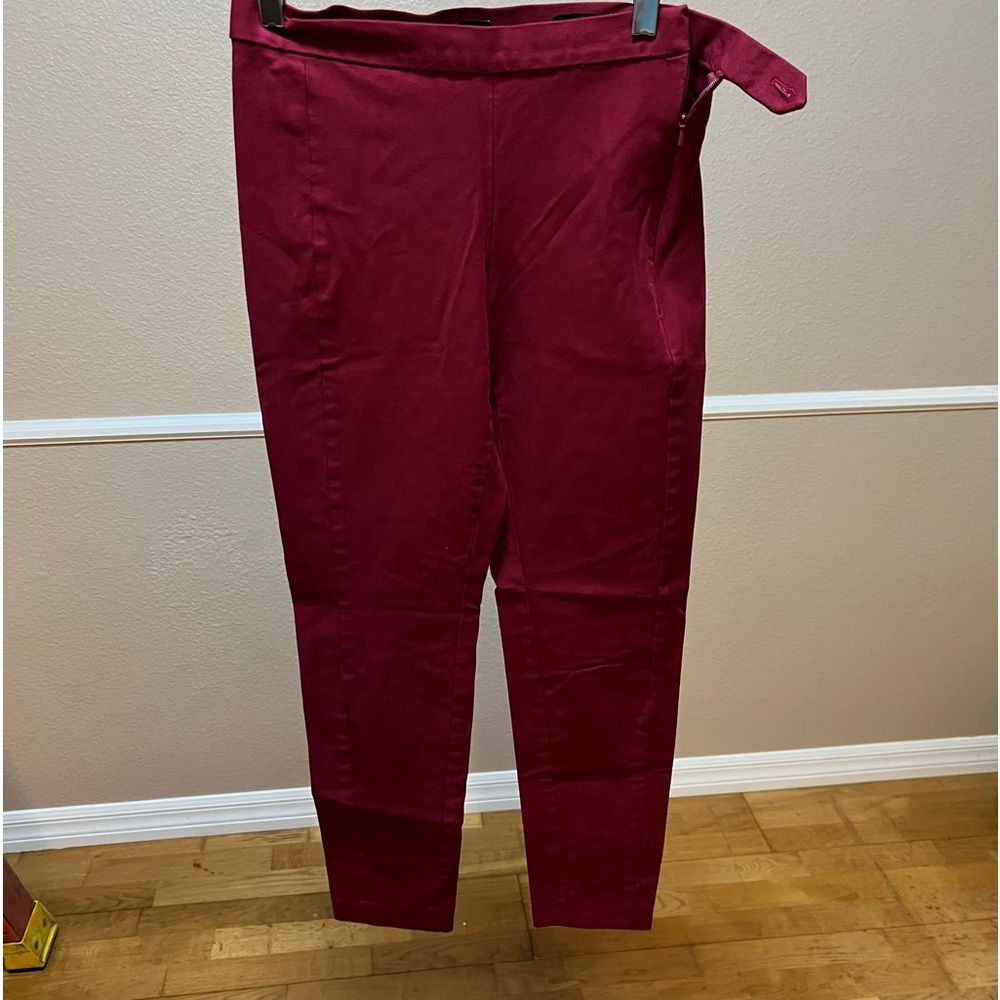 Banana Republic maroon skinny slacks